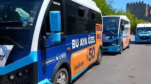 Diyarbakır'da ulaşım krizi: Okulların açıldığı gün kontak kapattılar
