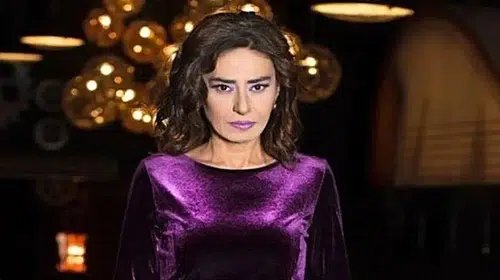 Deniz korkusunu jet ski ile yendi: Yıldız Tilbe şimdi de yüzme derslerine başladı