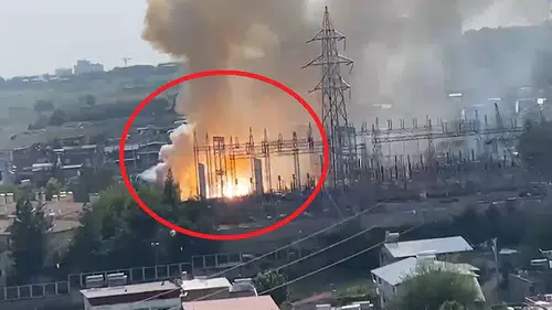 Diyarbakır'da korku dolu anlar: Ana trafo merkezinde patlama ve yangın
