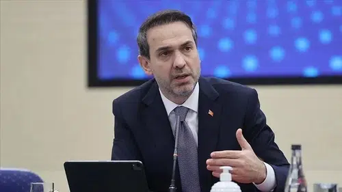 Madencilikte rota değişiyor: Bakan Bayraktar'dan 'uç ürün' vurgusu