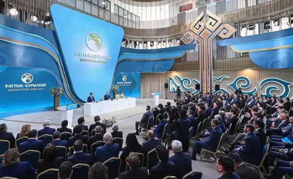 Kazakistan'da Yeni Anayasa Taslağı Tanıtıldı