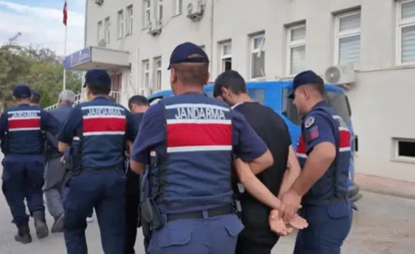 DEAŞ'a büyük darbe: 22 ilde eş zamanlı operasyon