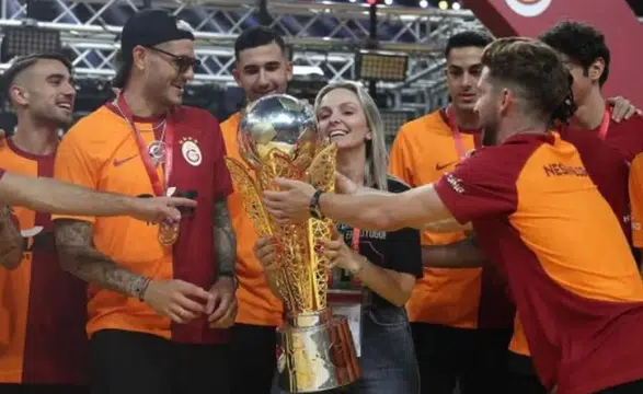 Galatasaray’da sızıntı operasyonu: Kritik görevdeki ismin işine son verildi