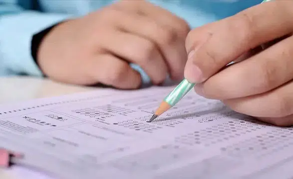 Sınav bitti heyecan dorukta: LGS puanları ve tercih maratonu için geri sayım başladı