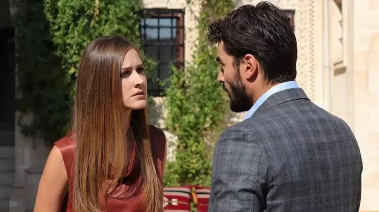 Oya Unustası Kimdir? Nereli, Kaç Yaşında ve Hangi Dizilerde Oynadı?