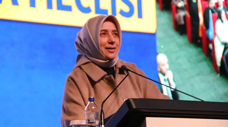 Muhalefet Gerçekte İlgi Duymadığı Konuları Popüler Kılmaya Çalışıyor