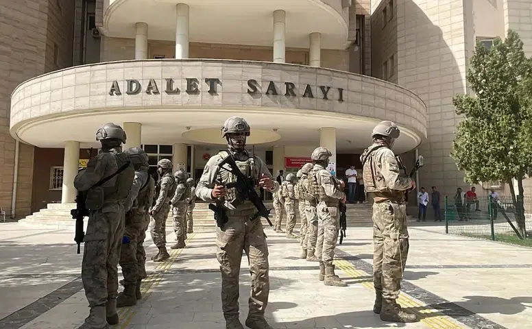 Şanlıurfa’da Silah Kaçakçılığına Yönelik Operasyon: 8 Gözaltı
