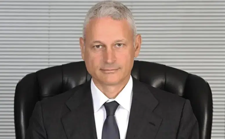 Hasan Akçakayalıoğlu Kimdir? BankPozitif CEO'sunun Biyografisi