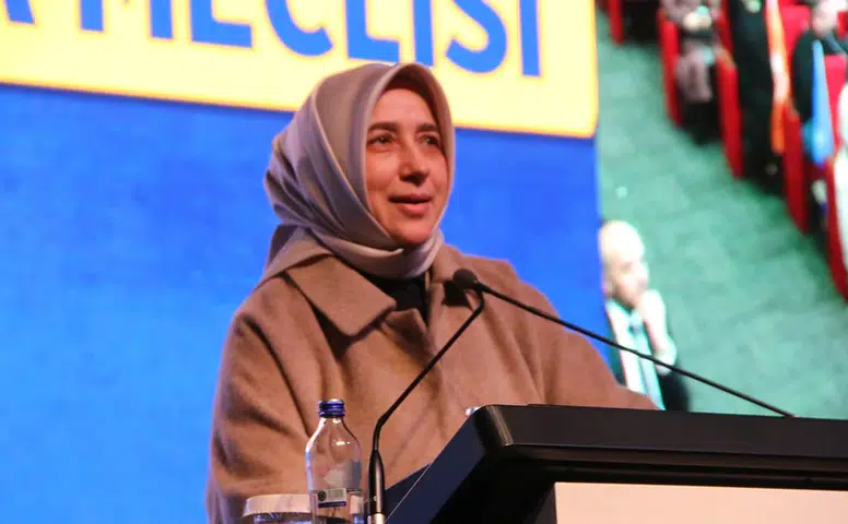 Muhalefet Gerçekte İlgi Duymadığı Konuları Popüler Kılmaya Çalışıyor