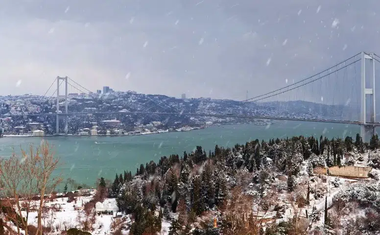 İstanbullular dikkat: Salı günü plan yapanları sürpriz bir hava bekliyor
