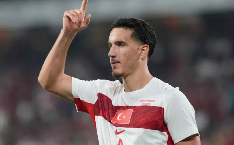 Galatasaray'ın Yeni Golcüsü Deniz Gül'ün Kökeni ve Statüsü Merak Konusu