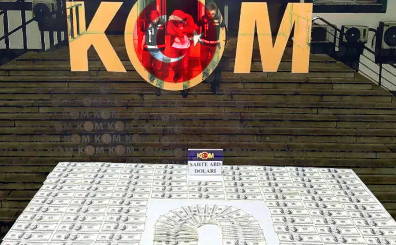 Karabük'te sahte dolar operasyonu: Piyasa sürmeden yakayı ele verdi
